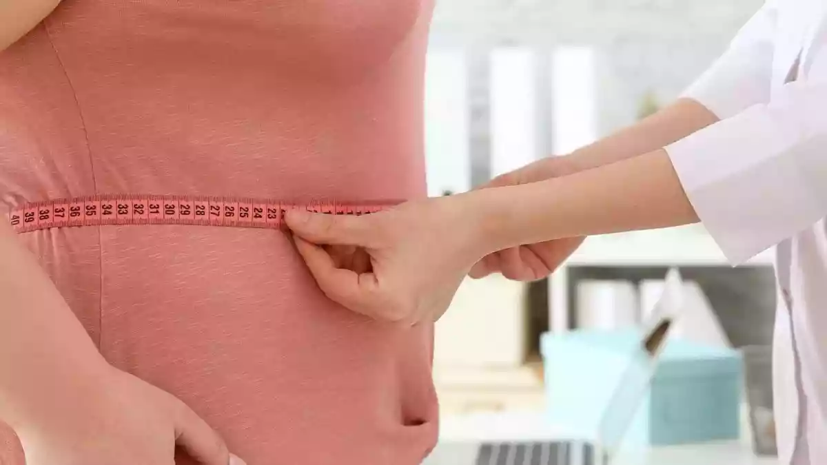 Dietitian Shares 3 Easy Tips To Beat Bloating And Get A Flatter Tummy In 2 Weeks
