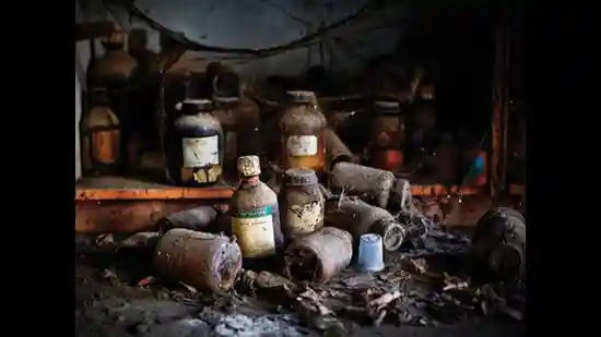 The Madhya Pradesh high court on Monday directed the state government to dispose the residual ash generated from the disposal of toxic waste from the Union