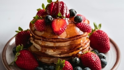 <h4>Sugary breakfasts can be ‘the worst possible thing’ for your metabolism: Dr Mark Hyman shares why you should add protein</h4> Published on: