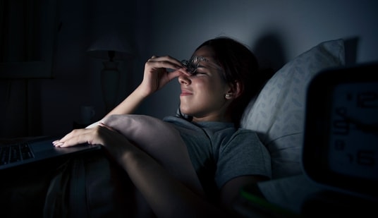 Does your heart attack risk double at night? According to Dr Dmitry Yaranov, MD, cardiologist, this becomes true for people who have untreated high blood pressure or unstable plaques, or who just forget taking their heart health medications on time. In an Instagram post shared on September 4, the cardiologist explained how this happens.