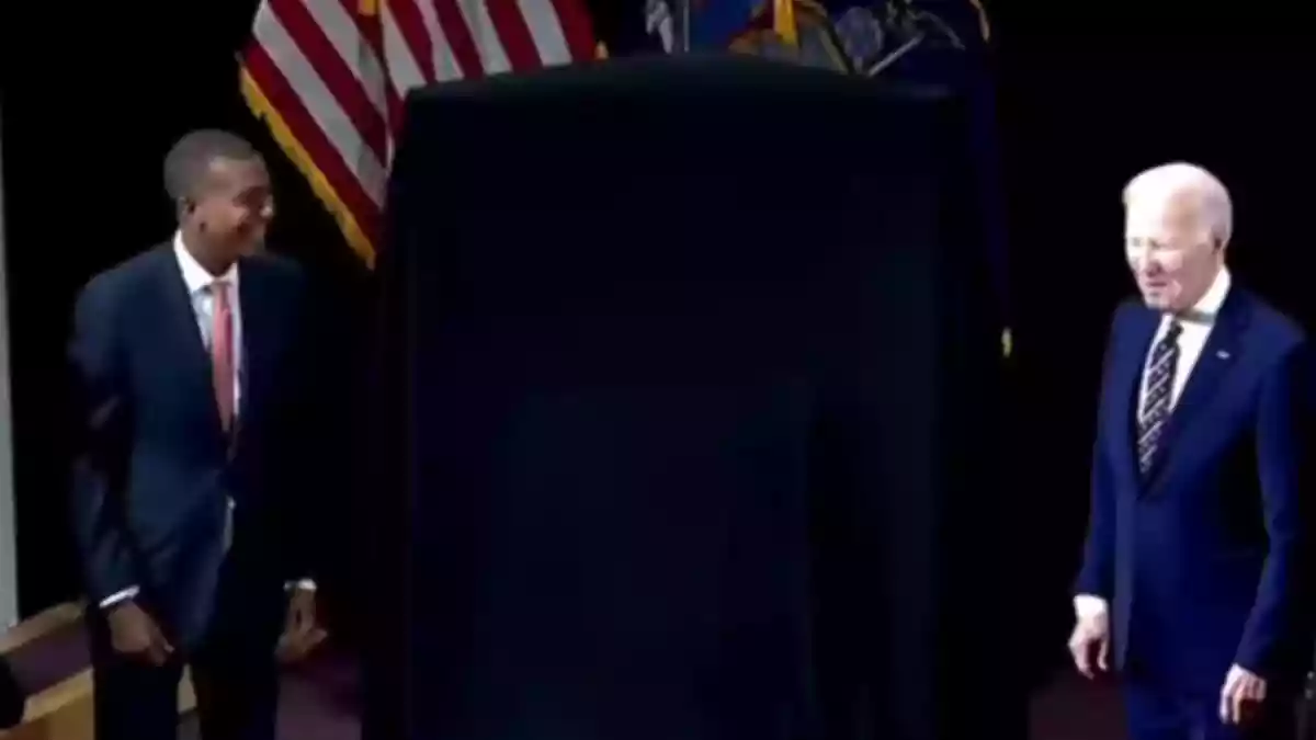 Former US President Joe Biden on Tuesday (local time) faced netizens’ ire after a lighthearted moment Biden had with a Syracuse trustee sparked a row