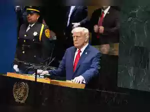 Donald Trump rebuked China, India, and NATO for their continued oil purchases from Russia. He claimed these actions indirectly fund the Ukraine war. Trump highlighted his success in ending multiple wars independently. He criticized the UN's ineffectiveness. Trump also spoke about America's resurgence. He cited strengthened borders and a robust economy.