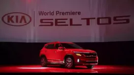 Kia's mid-size SUV, the Seltos, continues to attract buyers with its blend of style, features, and competitive pricing. For prospective owners eyeing the base