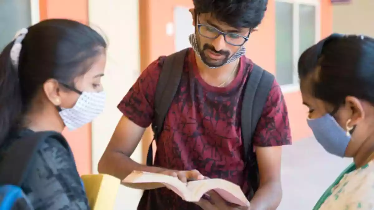 DSEU Orders Probe After Diploma Students Get Question Paper With Answers In Exam