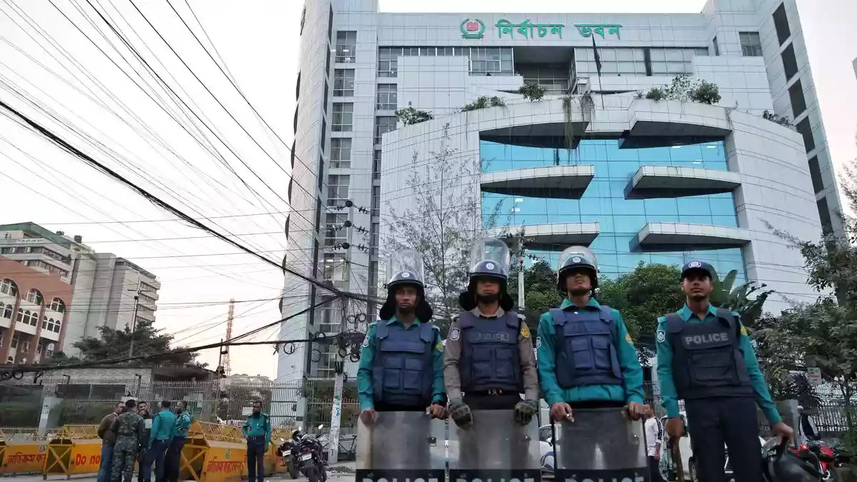The Election Commission (EC) of Bangladesh has demanded extra security for its chief, other commissioners and officials as fresh unrest visibly gripped