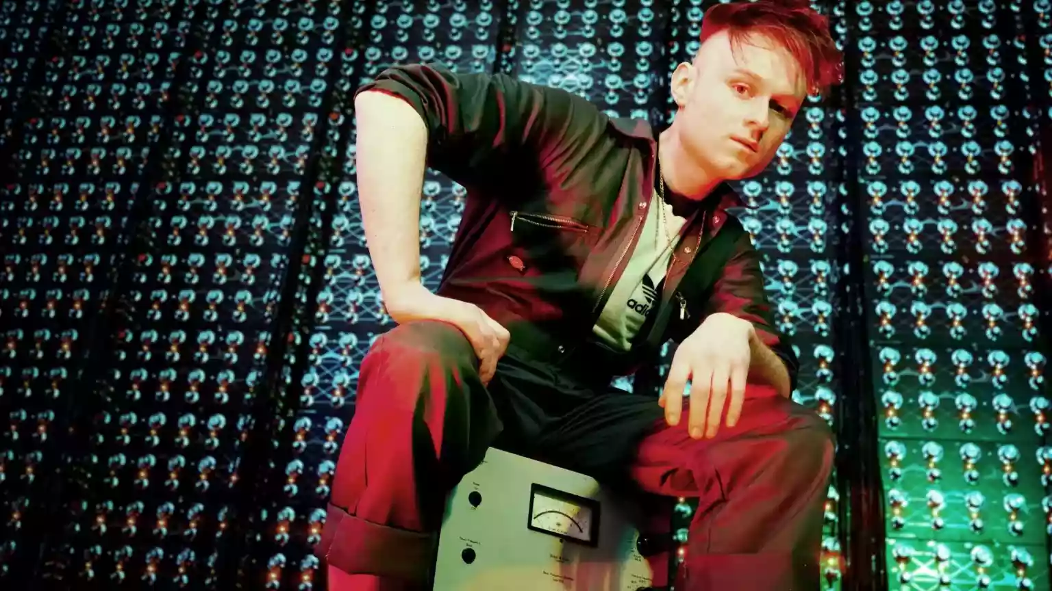 Electronic music artist and tech creator Look Mum No Computer has been chosen to represent the UK at this year's Eurovision Song Contest in Vienna