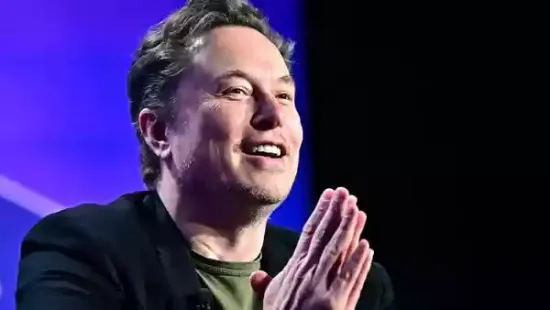 Elon Musk has once again captured the internet's attention, this time by demonstrating a new AI-powered feature that can transform any still image into a video