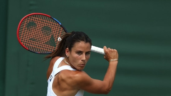 Emma Navarro, currently seeded 10th in the women’s singles rankings, has advanced to the third round of Wimbledon 2025 At 24, she is not just among the top seeds at Wimbledon 2025 tournament, but sits on a £3 billion (roughly $4.09 billion) inheritance, making her worth more than Rafael Nadal, Roger Federer and Novak Djokovic combined.