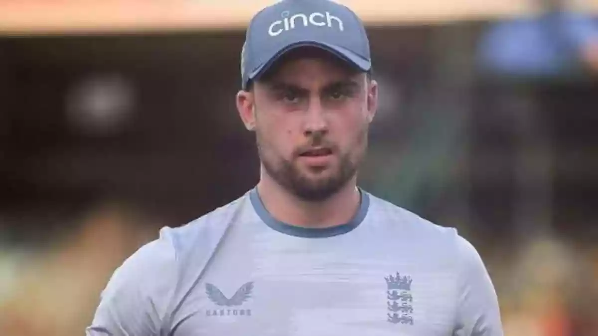 England made one change to their playing XI from the first Ashes Test in Perth, with spinning all-rounder Will Jacks replacing the injured Mark Wood