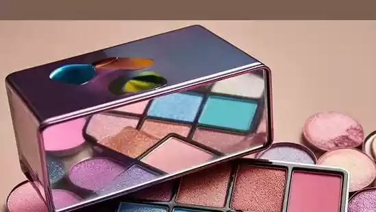 Enhance your beauty quotient with these top 8 mesmerising eyeshadow palettes
