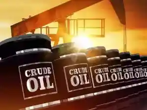 The European Commission has proposed a broad ban on services supporting Russia's seaborne crude oil exports, aiming to significantly cut Moscow's war funding