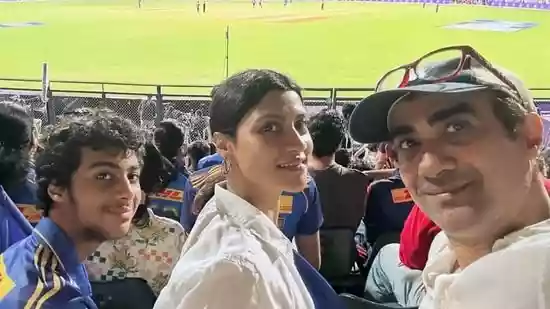 Exes Konkona, Ranvir Shorey earn praise for watching IPL match together with son