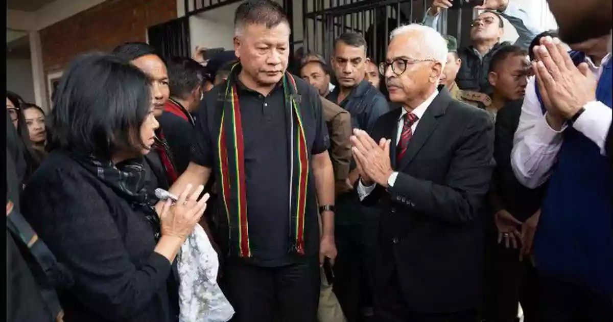 Family of BJP MLA refuses to bury him till Centre announces new district