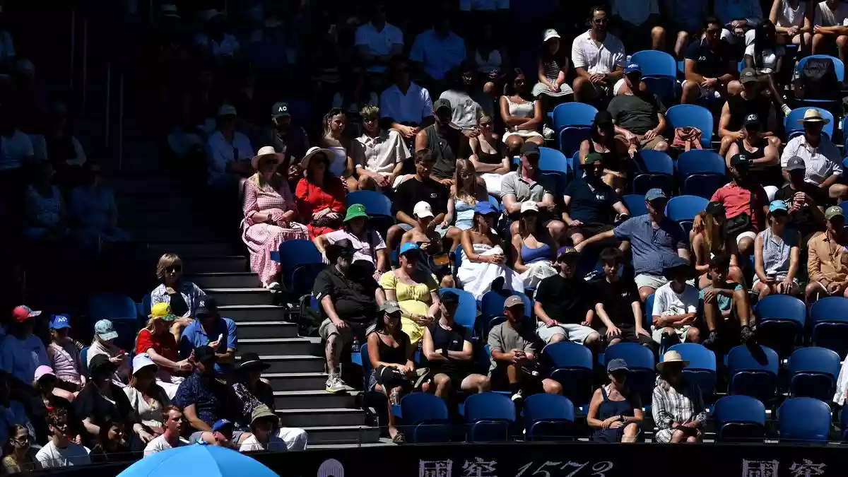 Australian Open organizers came under fire on the Grand Slam's opening ​day on Sunday (January 18, 2026) as frustrated fans sweated in long queues