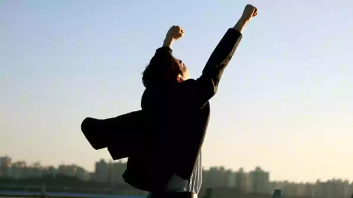 Farmer's Son Vivek Singh Clears MPPSC