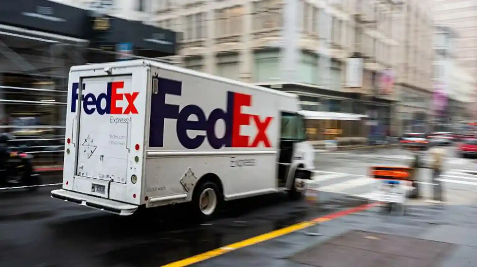 The global transportation and postal company FedEx has filed a lawsuit for a 
