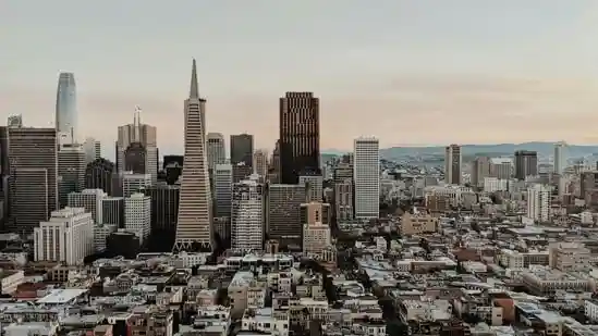 Female spies are using ‘sex warfare’ to steal Silicon Valley secrets