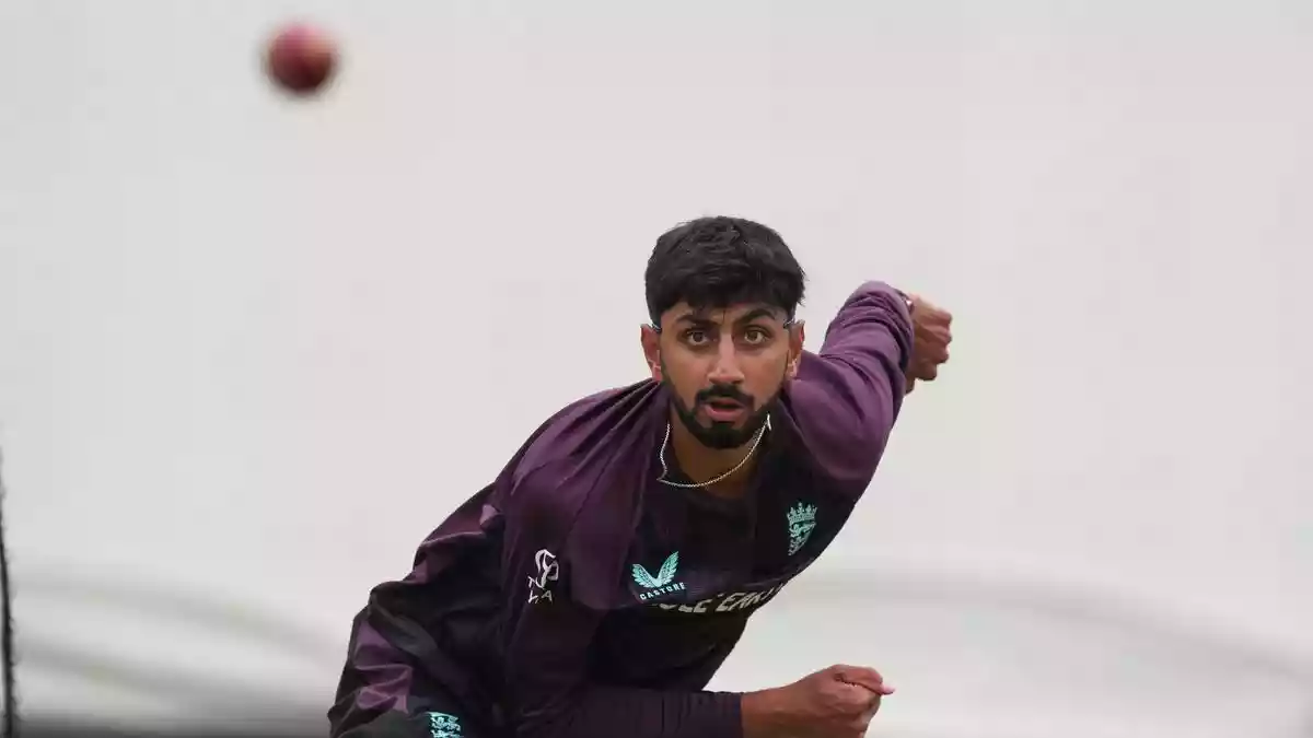 England called up spinner Shoaib Bashir and seamer Matthew Potts for ‍the final Ashes test against Australia beginning on ​Sunday (January 4