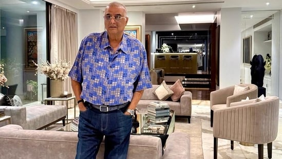 Film producer Boney Kapoor has shared a bunch of pictures as he wore his old outfits. Taking to Instagram, Boney posted the photos while posing for the camera inside his home, earning words of praise from his daughter, actor Janhvi Kapoor, among others.