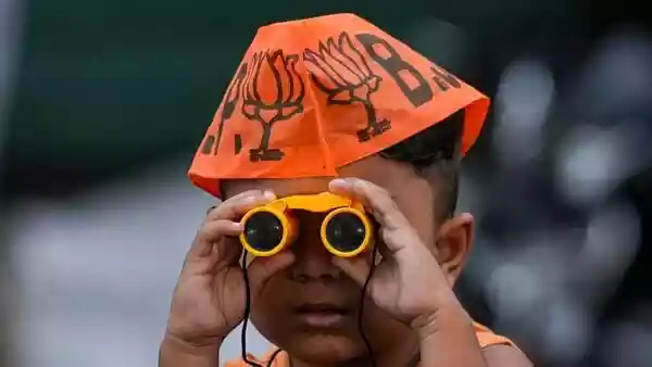 The Bharatiya Janata Party (BJP) has taken an early lead and has crossed 92 seats in West Bengal, while Mamata Banerjee-led Trinamool Congress is leading on