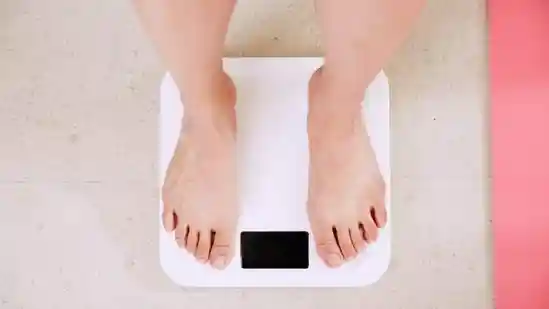 Fitness coach shares 4 simple nutrition hacks for Indians to lose weight