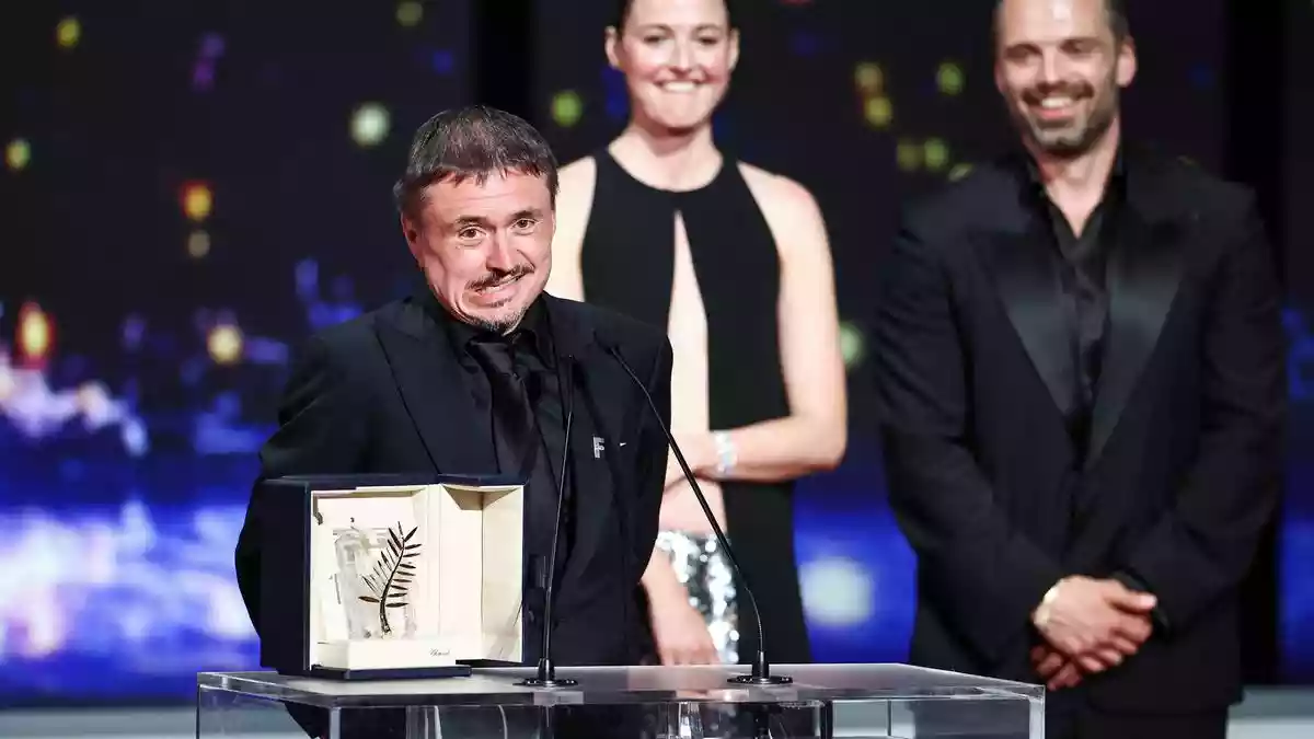 Romanian director Cristian Mungiu won the Cannes Film Festival’s Palme d’Or ‌top prize for the second time on Saturday with his Norwegian-set drama that