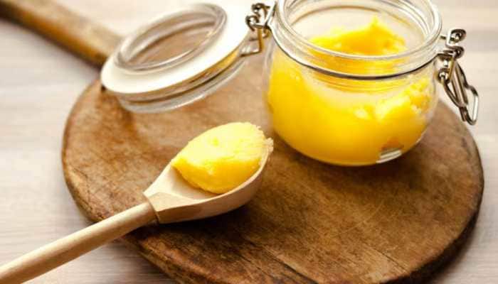 For centuries, ghee has been a staple in Indian kitchens, cherished for its rich flavour, aroma, and numerous health benefits. Packed with healthy fats, fat-soluble vitamins (A, D, E, and K), and butyrate (which supports gut health), ghee is considered a superfood in Ayurveda. The best part? Adding ghee to your diet doesn't require complicated recipes—just a few mindful swaps can help you enjoy its goodness every day.