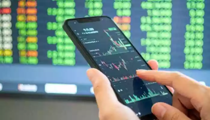 Foreign Investors Turn Buyers In Indian Market Amid Festive Cheer