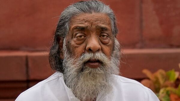 Former Jharkhand Chief Minister Shibu Soren, popularly known as 'Guruji, died on Monday after suffering from a prolonged disease. He was 81. Shibu Soren's son Hemant Soren confirmed the news about his demise. He posted on X, “Respected Guru Dishom has left us all. Today, I have become a zero...”