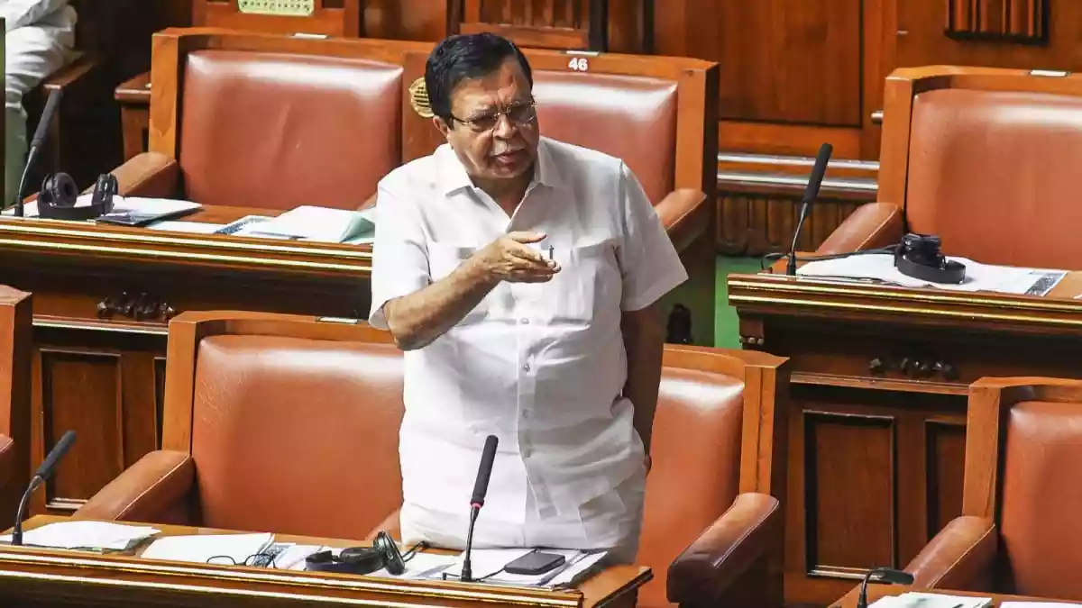 Former Karnataka minister KN Rajanna has sparked a political debate by controversially claiming that the historical figure, Tipu Sultan, initiated the foundation of the Krishna Raja Sagara Dam. Speaking from Tumakuru, Rajanna strongly defended the 18th-century ruler, stating: “They show Tipu in such a derogatory manner… According to what I have read, he was the one who started the Kannambadi dam (the initial name for the Krishna Raja Sagara).