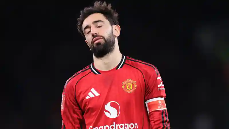 Fragile' Man Utd set for fewest games in season since 1914-15