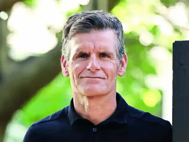 Freshworks raises FY25 estimates for third straight quarter as Q3 revenue grows 15%