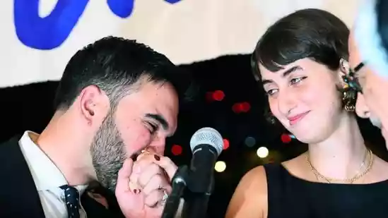 From hinge to marriage