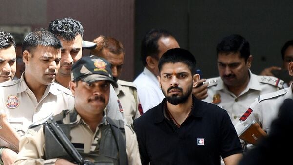 Gangster Rohit Godara has accused gangster Lawrence Bishnoi of being a “traitor” and alleged that he worked with an American agency and revealed sensitive information, ANI reported on September 23. In what appears to be a war between two rival gangs, Godara, in an unverified post, accused Bishnoi of working with an American agency, and providing them information about India, to save his brother Anmol, the report added. He also claimed that Bishnoi intends to harm Bollywood actor Salman Khan to gain fame.