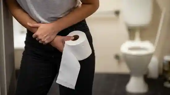 Gastroentrologist shares 4 morning drinks that help reduce constipation risks