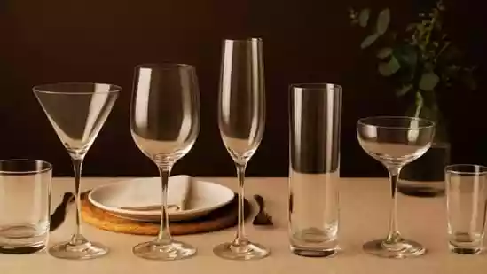 Hosting is no longer considered a duty but has slowly grown into a hobby for most people. An art is found in the creativity of cheese platters