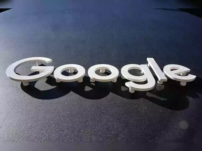 Google and Australia's Telstra announced a network-sharing deal on Tuesday under which Google will lease capacity on Telstra's new fibre network ‌while