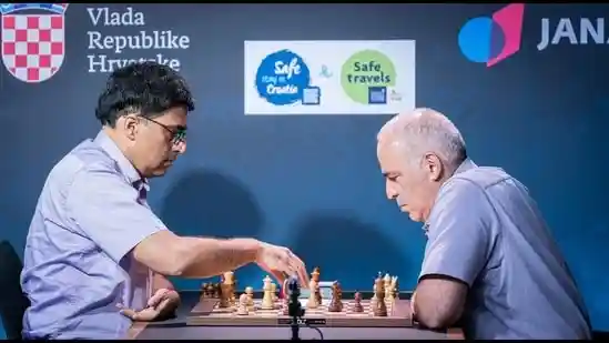 Grandmasters Viswanathan Anand and Garry Kasparov will reignite their famous rivalry as they face off against one another for the first time in 30 years, beginning today at the St. Louis Chess Club in the USA. The two legendary grandmasters will take each other on in the Fischer Random format, in a 12-game match that will breathe life back into a rivalry that defined the sport in the late 20th century.Grandmasters Viswanathan Anand and Garry Kasparov will reignite their famous rivalry as they face off against one another for the first time in 30 years, beginning today at the St. Louis Chess Club in the USA. The two legendary grandmasters will take each other on in the Fischer Random format, in a 12-game match that will breathe life back into a rivalry that defined the sport in the late 20th century.The Anand-Kasparov matchup sees the Indian and Russian grandmasters lock horns in a competitive environment for the first time since 2021, but it has been 30 years since the pair played an extended match of this calibre. That came in the famous 1995 World Chess Championship, a 20-game match played on the 107th floor of New York City's World Trace Center.