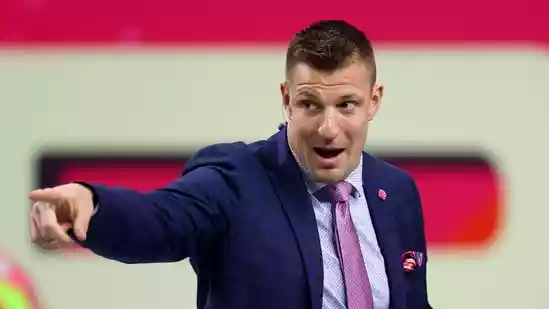 Gronk teases Travis Kelce–Taylor Swift wedding plans
