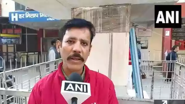 A shocking incident has been reported in Haridwar district of Uttarakhand where a corpse stored in the mortuary of the district hospital was allegedly found to