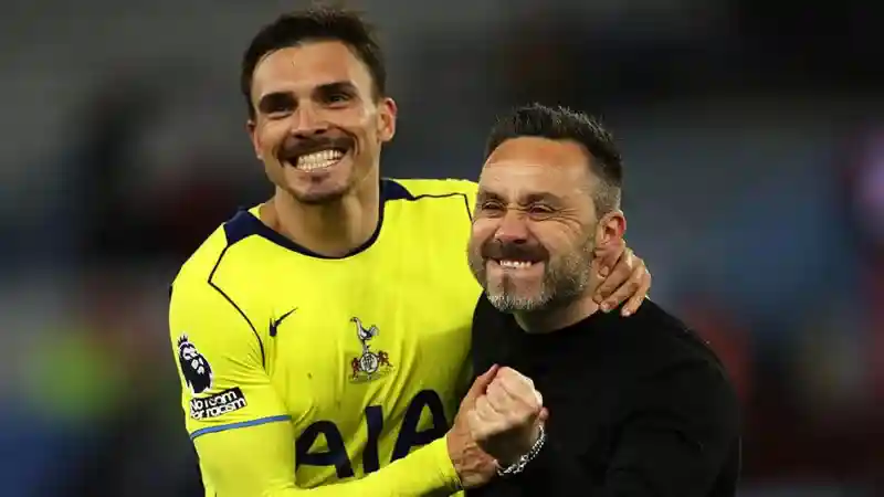 Roberto de Zerbi had called on </b>Tottenham Hotspur</b> to silence the voices inside the club as this traumatic, turbulent season reached the