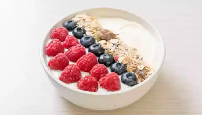 A NYC-based health coach has revealed his simple, protein-packed breakfast that he eats nearly every day to stay full, energised, and focused