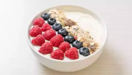 A NYC-based health coach has revealed his simple, protein-packed breakfast that he eats nearly every day to stay full, energised, and focused