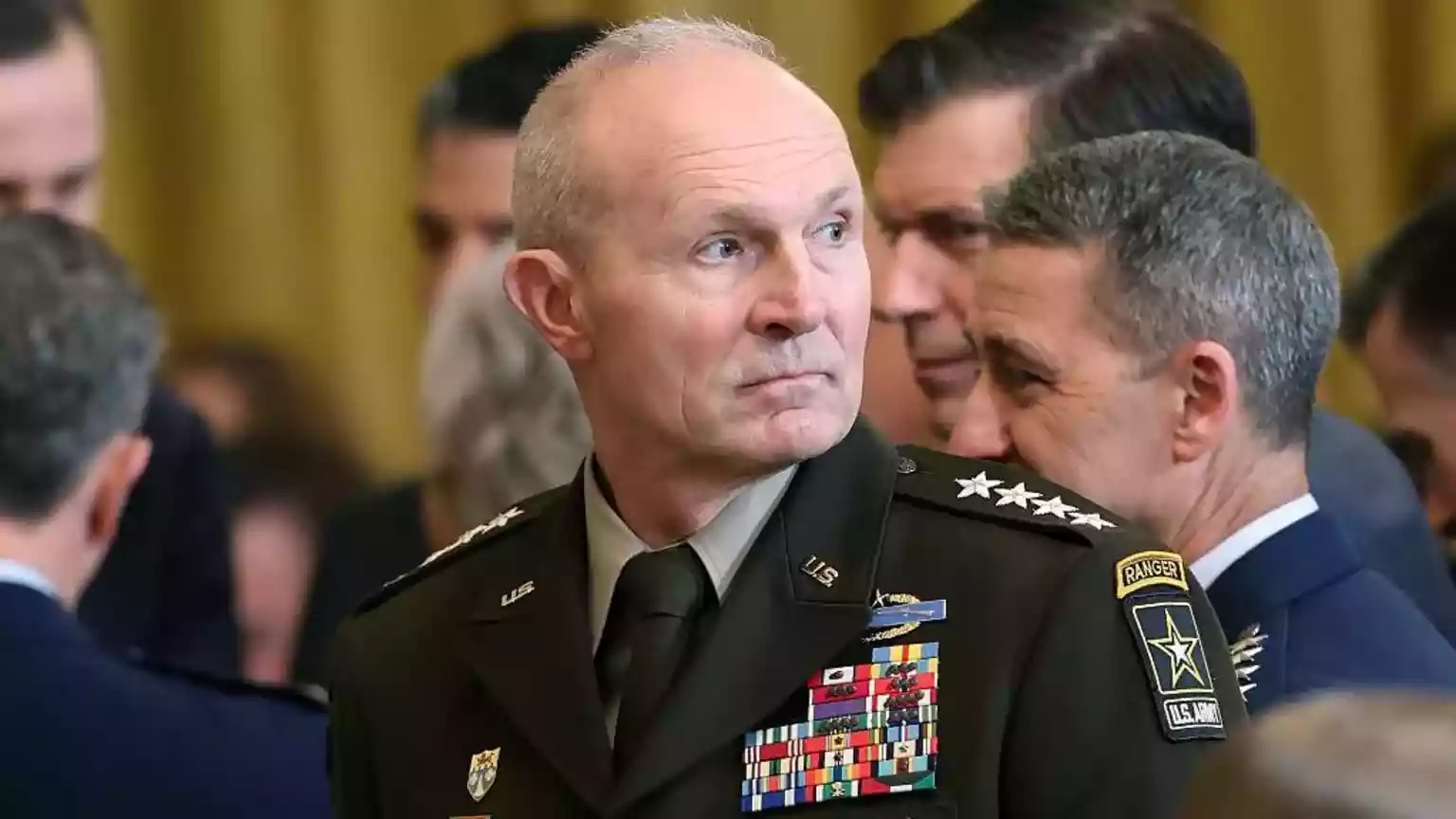 US Defense Secretary Pete Hegseth has asked Army Chief of Staff Randy George to step down from his post, according to CBS News, the BBC's US partner