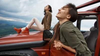 High-altitude destinations promise adventure, clean air, spectacular views, and a unique sense of exhilaration. However, they also come with risks, most notably, Acute Mountain Sickness (AMS). AMS occurs when the body cannot adjust quickly to the lower oxygen levels found at higher elevations. Common symptoms include headaches, dizziness, nausea, and fatigue. The good news is that with the right preparation, you can minimize these risks and enjoy your trip.