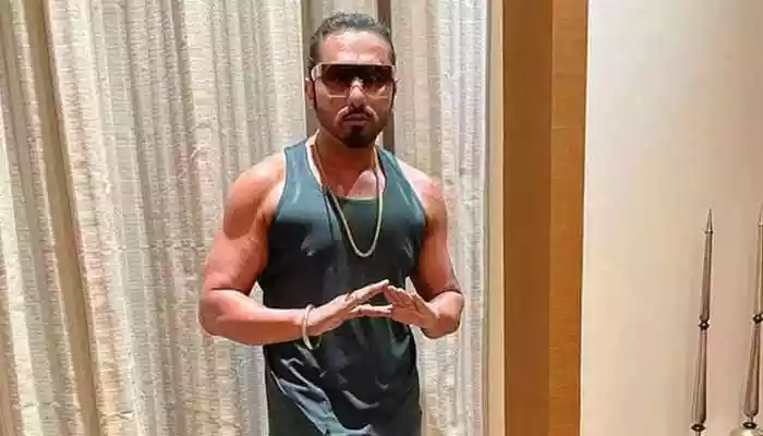 Honey Singh Viral Video: The singer promised that he would be more mindful of his words and actions going forward. New Delhi: Seems like controversies and