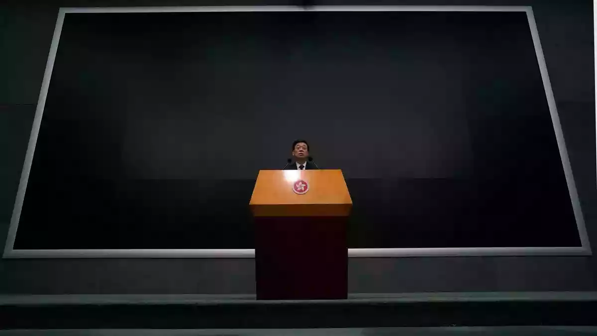 Hong Kong to set up inquiry into deadly fire