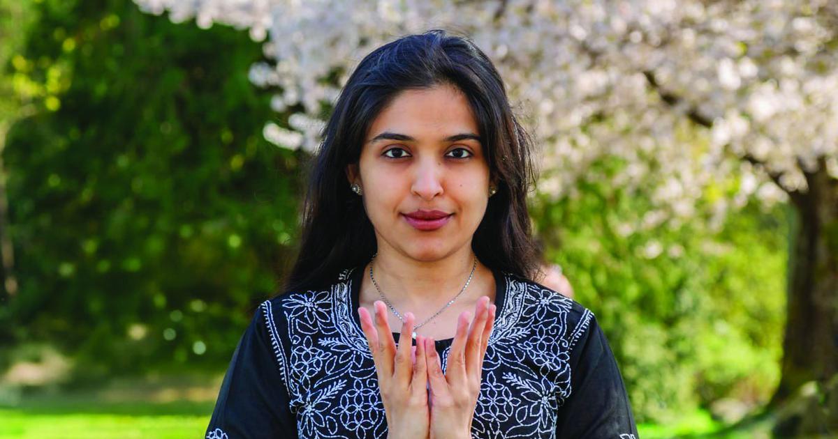 How do you like to unwind after a hectic day at work? I am sure you do something that you find the most relaxing. It could be watching an episode of your most loved series or just spending quality time with loved ones or simply curling up into the blanket for a nap. All valid! But how do you unwind from the stress that your body has stored? How do you truly relax your mind?