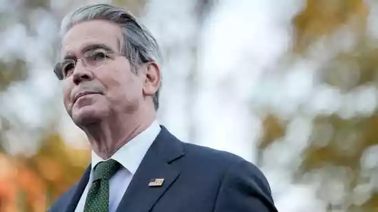 US President Donald Trump's announcement that Americans may receive a tariff “dividend” of at least $2,000 has left many curious about who will be