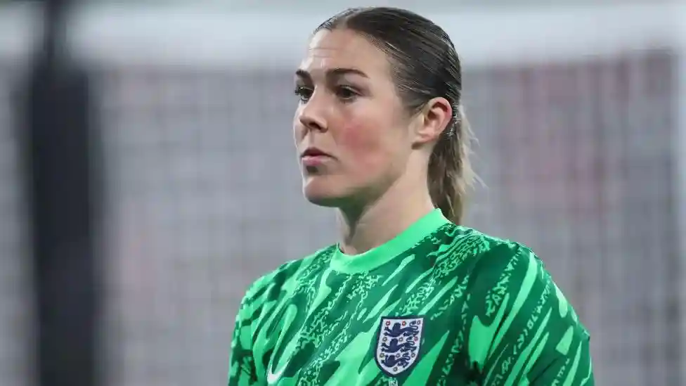 I've not written book to tear anyone down - Earps